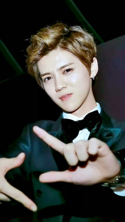 鹿晗 LU HAN