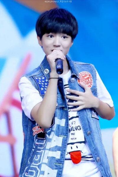 #王俊凯##TFBOYS王俊凯##王俊凯921十六岁生日快乐#【150919 王俊凯生日会 预览】十六岁的王俊凯一定会比十五岁的王俊凯更好