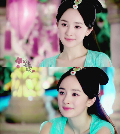 《古剑奇谭》【风晴雪】独爱中皇寄婉灵， 亦风亦雪亦柔晴。 蓝裳翠染流苏佩， 碧袖银飞摞钏轻。 孤雁落，远岚平， 青镰舞月醉流萤。 嫣然言笑春温在， 一度蛾眉入画屏。 @杨幂