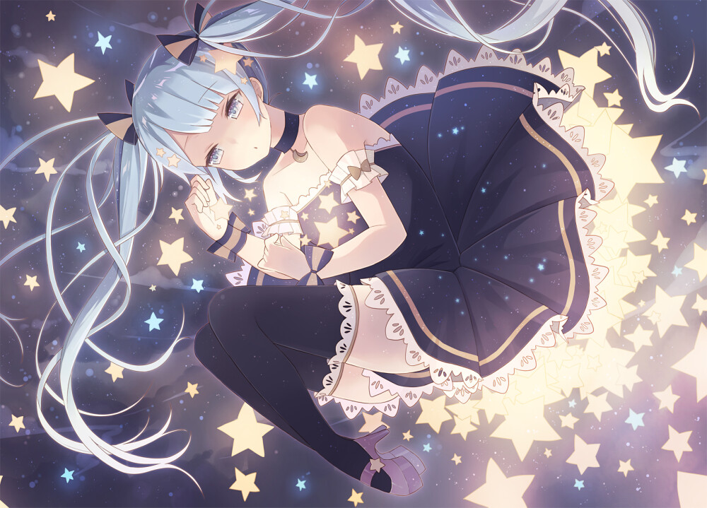 代表歌曲：《Starlight》 歌词： Starlight - 初音ミク (初音未来) 詞：doriko 曲：doriko 高い空を駈けていった まるで星のような光 少しずつ少しずつ遠くなって 見上げていた僕らはただ その行方を探すように どこまでもどこまでも 追いかけてく この先には何もない すれ違った人は言う 僕は知らない 自分の目に映るまで 広がる夜の彼方へ 昨日までの向こう側へ 浮かんでいた無限の道標 まだ何も見えなくても あの場所から見えるはず 指の先でなぞった地平線 長過ぎた道は暗く寒く 凍えてしまうと君は言う 一人が零す諦めの声