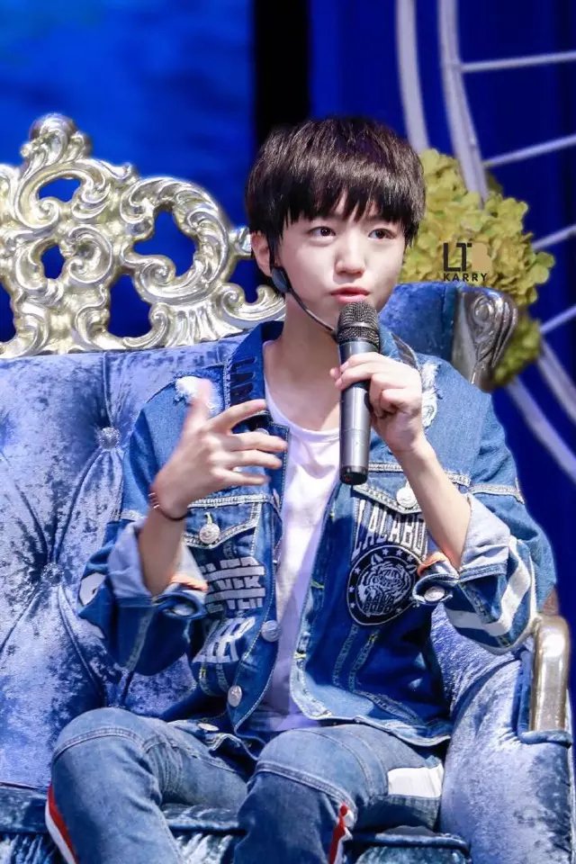 #王俊凯##TFBOYS王俊凯#蟹老板生日快乐。crlogo