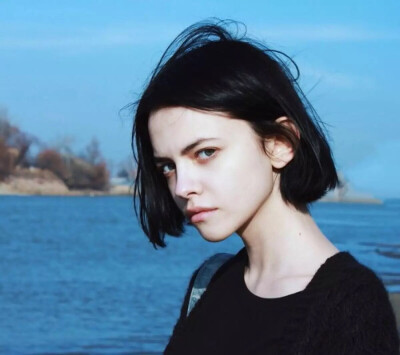 头像，秒杀全场的眼神