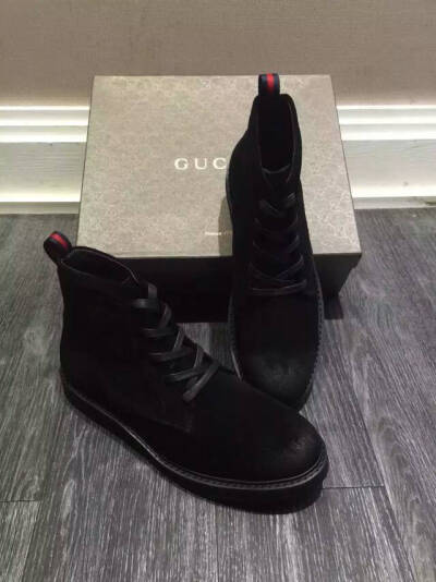 #Gucci# #古驰# #潮鞋# #高帮# #百搭#