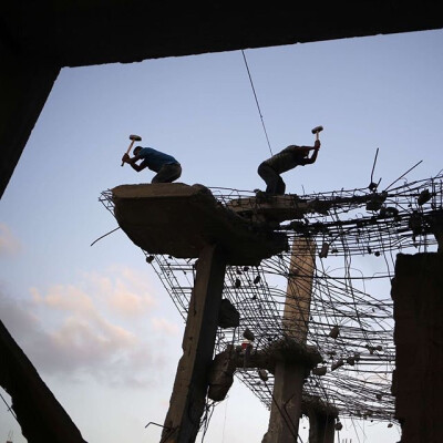 This week will mark the one-year anniversary of the end of 2014 war in Gaza. The effects of the conflict continue to be felt in the enclave. In this photo by Mohammed Abed—@afpphoto/@gettyimages, Pal…