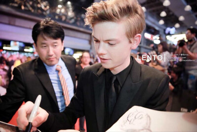 Thomas Sangster, Newt