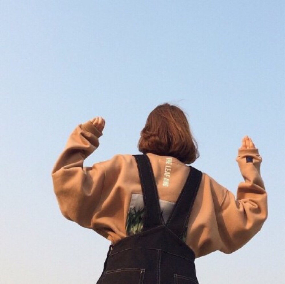 『森系 简约 头像 女头 搞怪 韩 欧美 潮 网红 希望得到你的喜欢』或南或北，岁月不及你。森屺