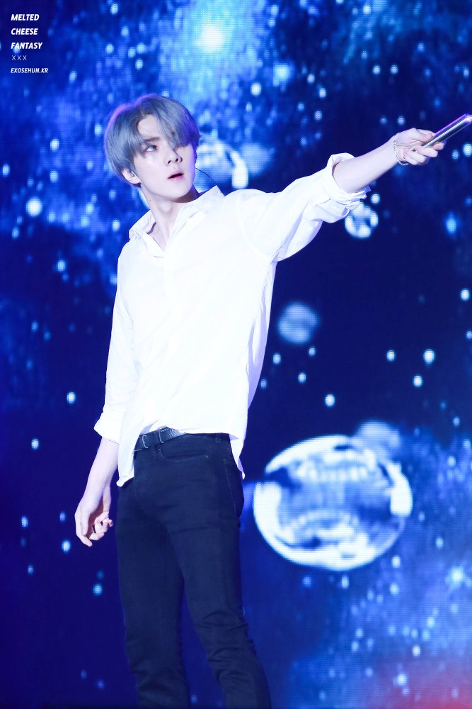 #SEHUN# #吴世勋# EXO 星河在左 而你在右