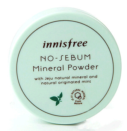 Innisfree薄荷散粉-平時化淡妝很適合，只搽搽T部。