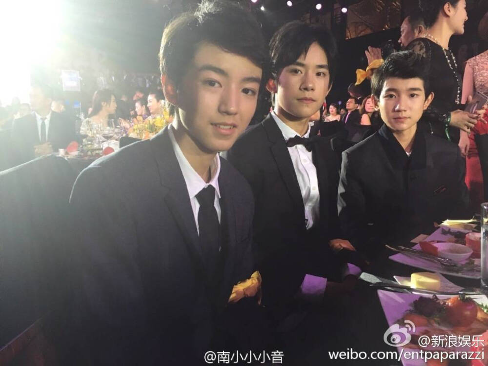 露额头的孩子们tfboys