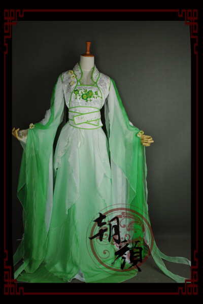 【朝颜】独家！粉色可改色渐变女古装 COS“忘无忧”#淘宝链接：https://item.taobao.com/item.htm?spm=a1z10.5-c.w4002-11464906703.88.3hWwsv&amp;amp;id=42962220921