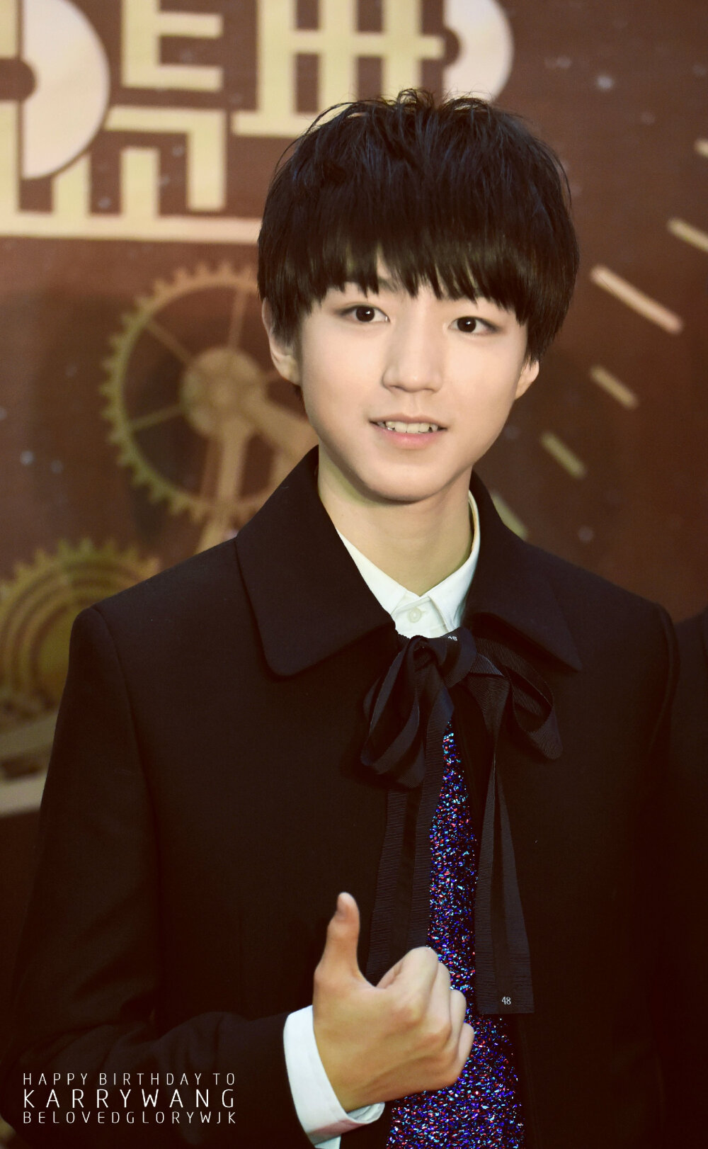 #王俊凯# #TFBOYS王俊凯# #TFBOYS# 150325QQ音乐盛典 cr.BelovedGlory王俊凯荣光站