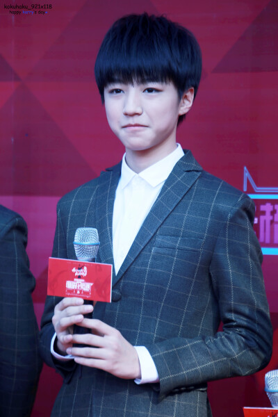 #王俊凯# #TFBOYS王俊凯# 150413 深圳音乐风云榜 cr：kokuhaku_921x118