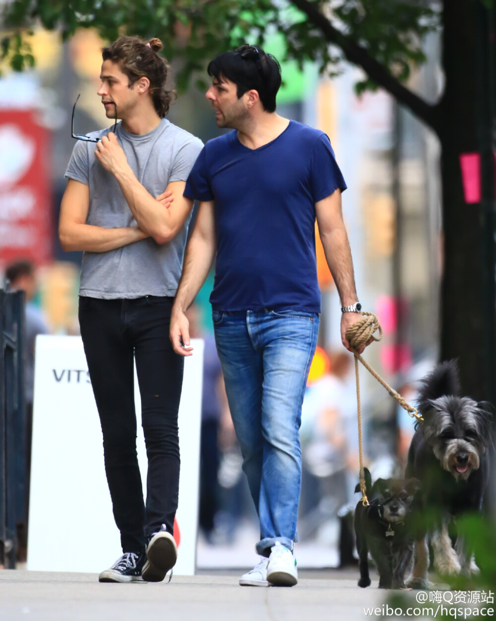 #Zachary Quinto# and #Miles McMillan# walks there dogs and kiss on the street in Soho in NYC. 2015.9.28