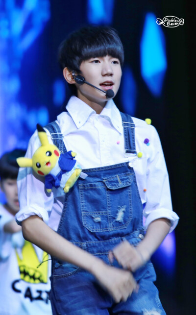 TFBOYS王源 150919 cr：DoubleEleven软糖