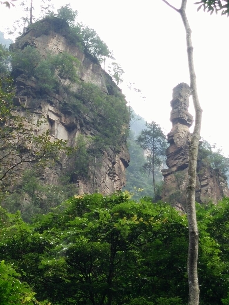 蜡烛峰