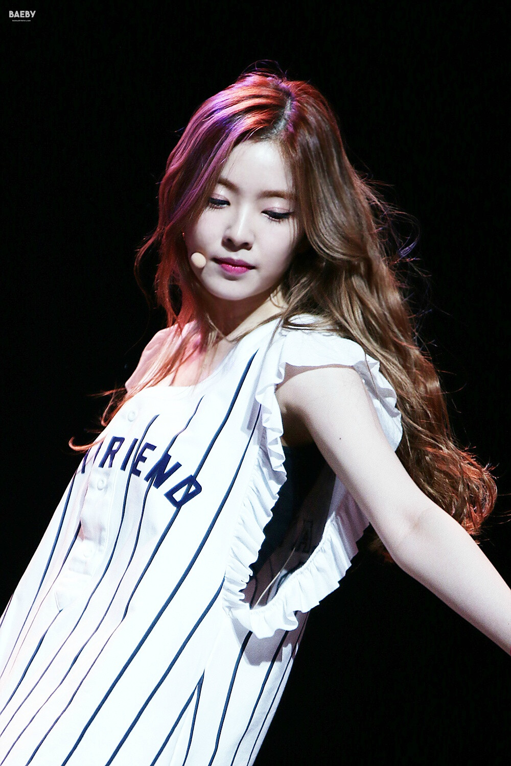 1991年3月29日出生于韩国大邱市,韩国女歌手,女子演唱组合red velvet