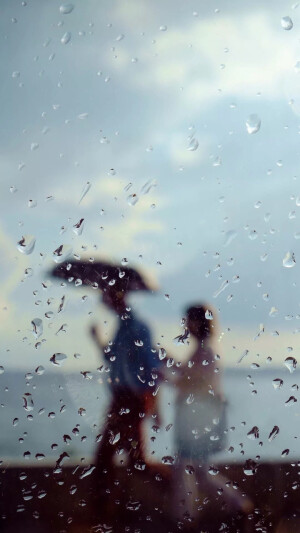 平铺壁纸 情侣 雨滴