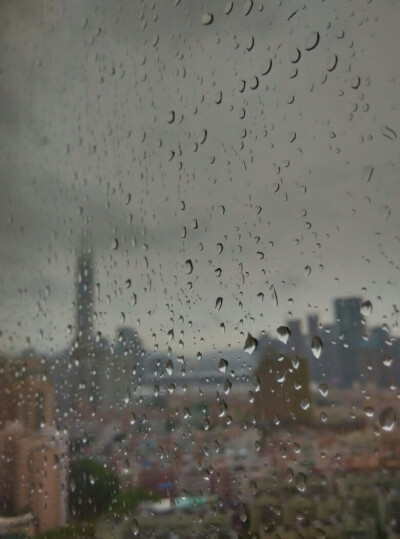 深圳雨天 零P图