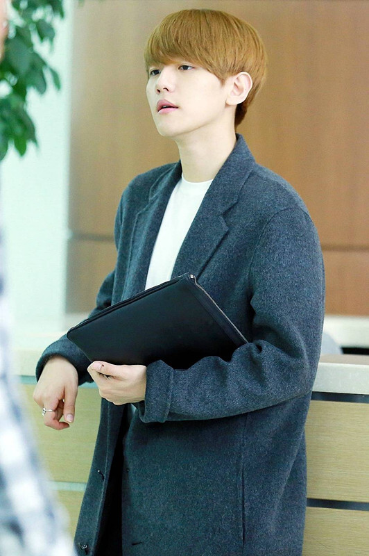 EXO BAEKHYUN 边伯贤私服