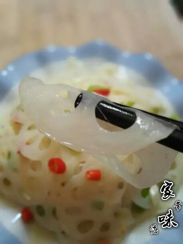 #宅食必备技#酸辣藕片