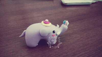 萌萌的小象，喜不喜欢