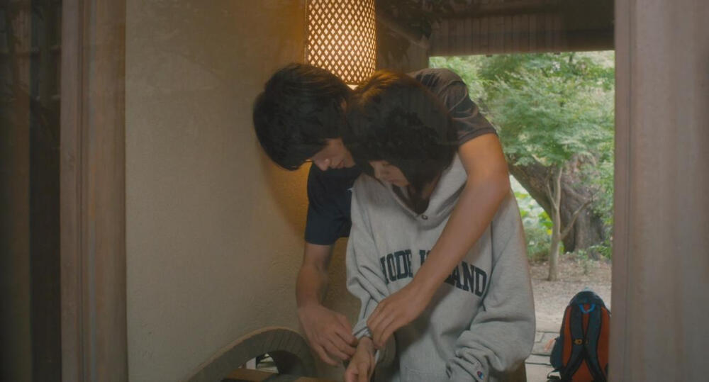 卷袖。闪烁的爱情。