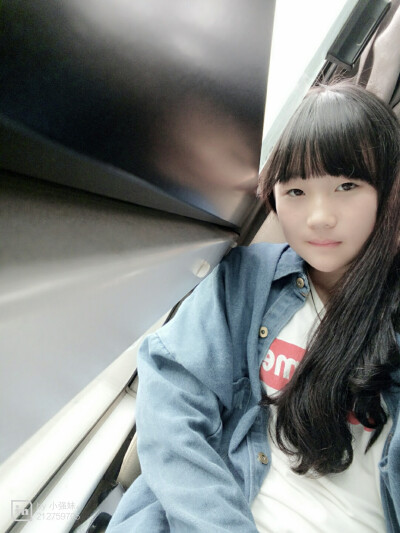 乔木森初- [女生头像]［男生头像］［情侣头像］ [一对] [中系头像] [森系头像] [男头女头]［文艺］［清新］小强妹