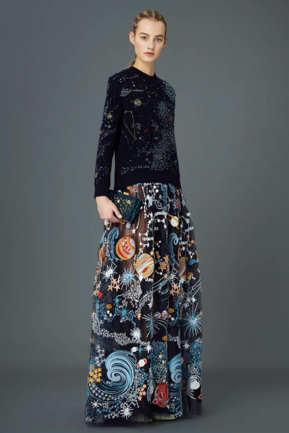 Valentino 2015 Cosmo Collection，就是要让仙女们把一整个宇宙银河系都穿戴上身的意思～