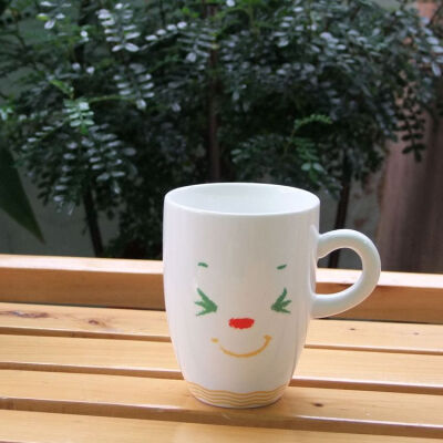 陶瓷 微笑陶瓷随手杯牛奶杯早餐杯卡通杯马克杯红茶咖啡杯