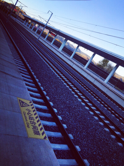 安图到哈尔滨的动车轨道