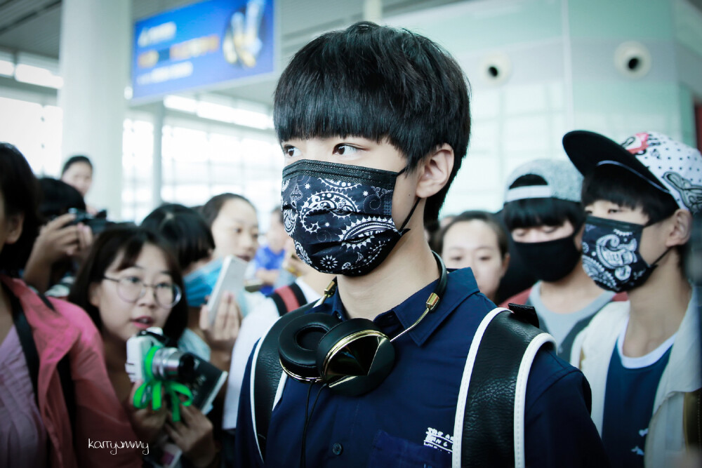 TFBOYS王俊凯 2015.09.22 长沙黄花机场-杭州萧山机场图。