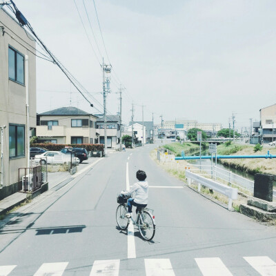 手不要给别人牵怀抱也都是我的‘情侣头像’