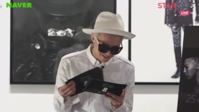 G-Dragon 지드래곤 (V)space:8