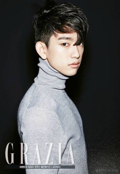 GOT7是韩国JYP Entertainment于2014年推出的男子组合，七名成员包括JB（林在范）、Jr.（朴珍荣）以及Mark（段宜恩）、Jackson（王嘉尔）、YoungJae（崔荣宰）、BamBam、YuGyeom（金宥谦）。