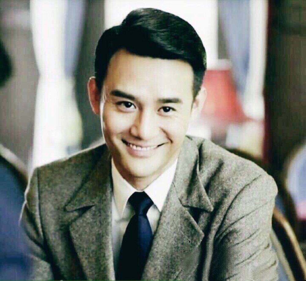 王凯笑起来好好看