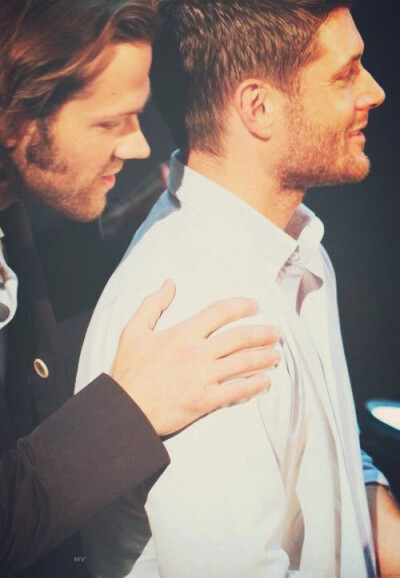 J2(๑•ั็ω•็ั๑)