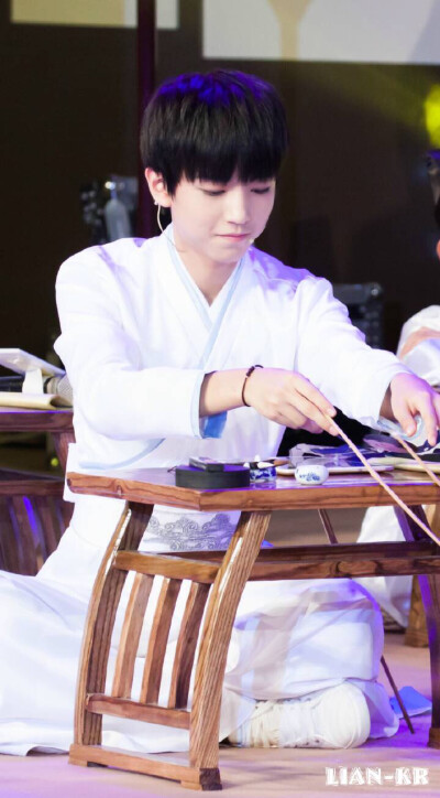 #从开始到未来只为王俊凯##TFBOYS王俊凯#