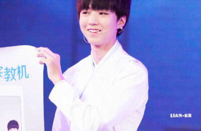 #从开始到未来只为王俊凯##TFBOYS王俊凯#