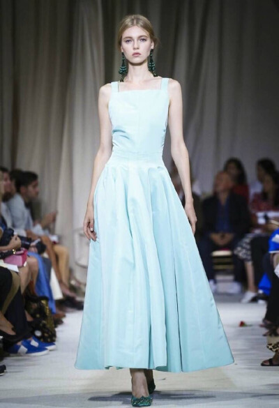 Oscar de la Renta Spring/Summer 2016 / 高贵冷艳女王范