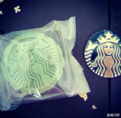 Starbucks moon cakes 图cr