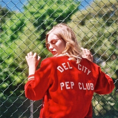 韩系女生头像 By：徐辣条