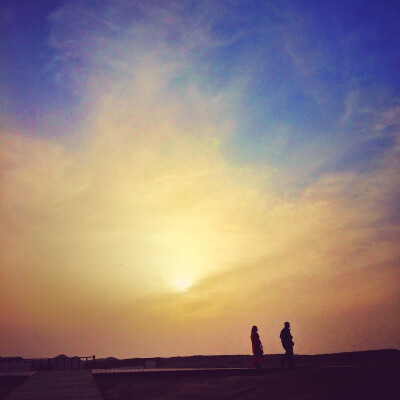 库木塔尔沙漠剪影