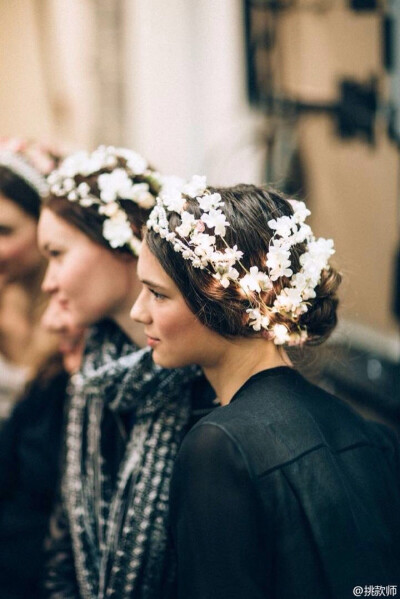 Reem Acra Fall 2015 backstage｜唯美浪漫[心][心]