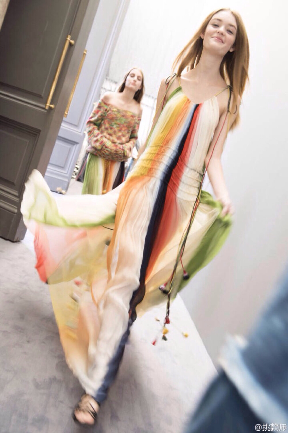 Chloé SS 2016 backstage｜彩虹[彩虹]