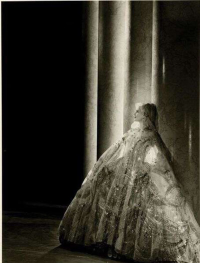瑙玛·希拉 绝代艳后 1938