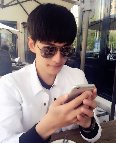 帅哥 男神 杨洋 肖奈 萌萌哒