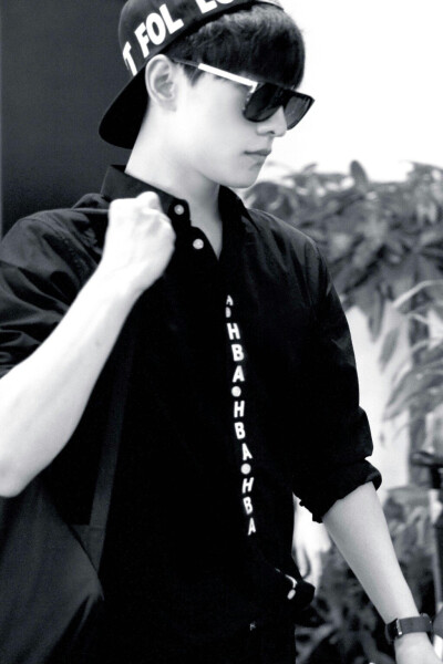 帅哥 男神 杨洋 肖奈 萌萌哒 微微一笑很倾城