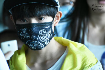 TFBOYS王源 150923 义乌赴北京 cr：PromiseKR