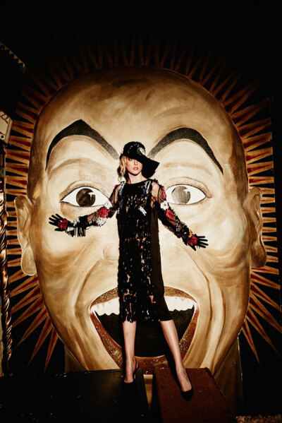 《Harper’s Bazaar》杂志美国版