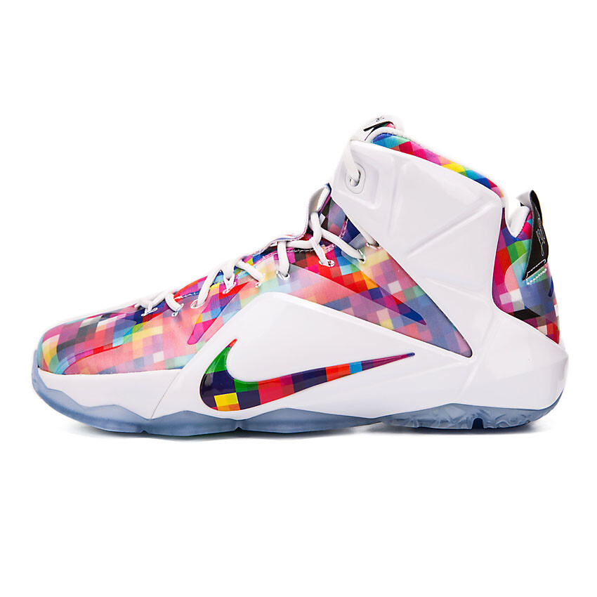 Nike LeBron 12 LBJ12 多棱镜彩虹 荧光黄男篮球鞋748861900 700